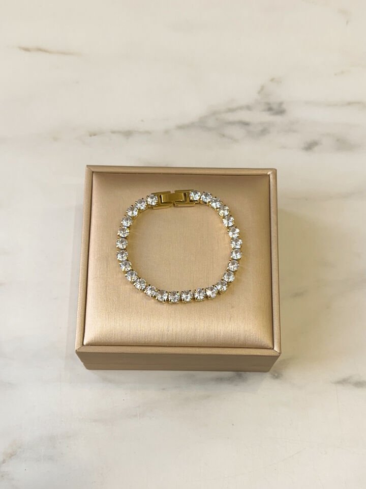 Gold Taşlı Karamaz Çelik Kadın Bileklik