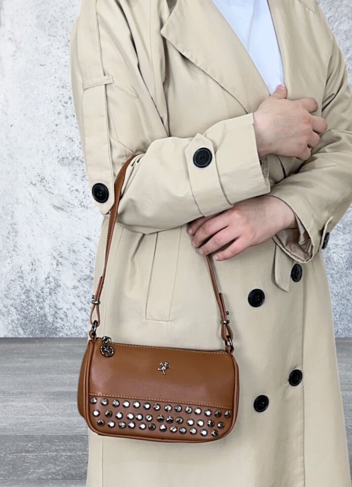 Nas Bag Zımbalı Baget Askılı Kadın Çanta Taba