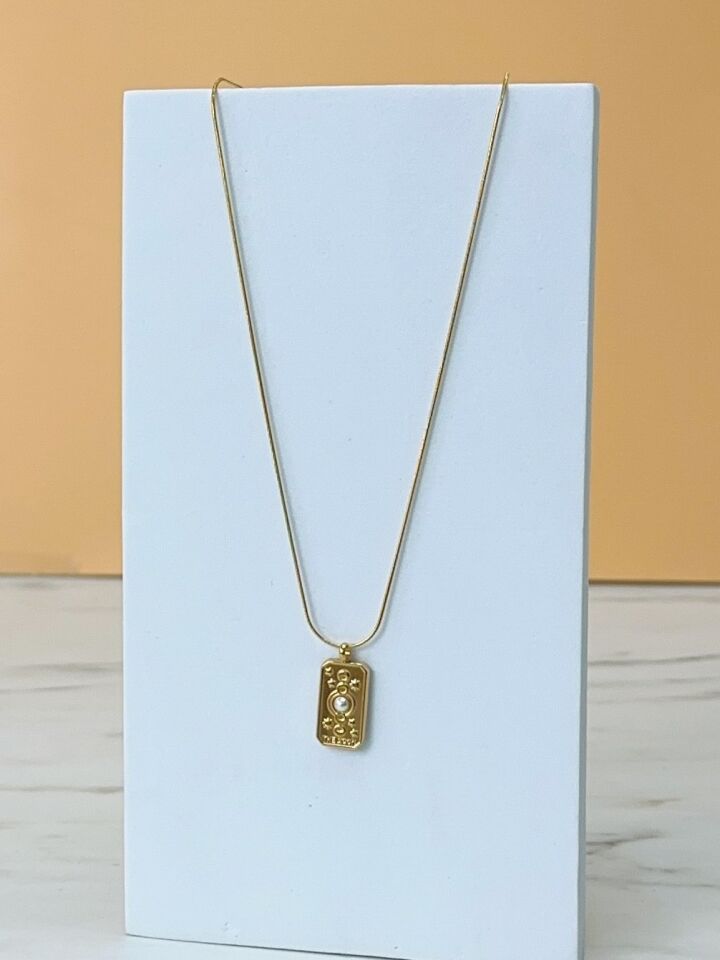 Gold Tarot Kararmaz Çelik Kadın Kolye Gold Tarot Kararmaz Çelik Kadın Kolye